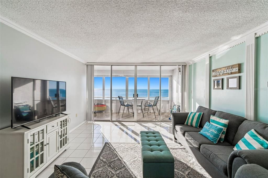 待售: $500,000 (1 贝兹, 1 浴室, 995 平方英尺)