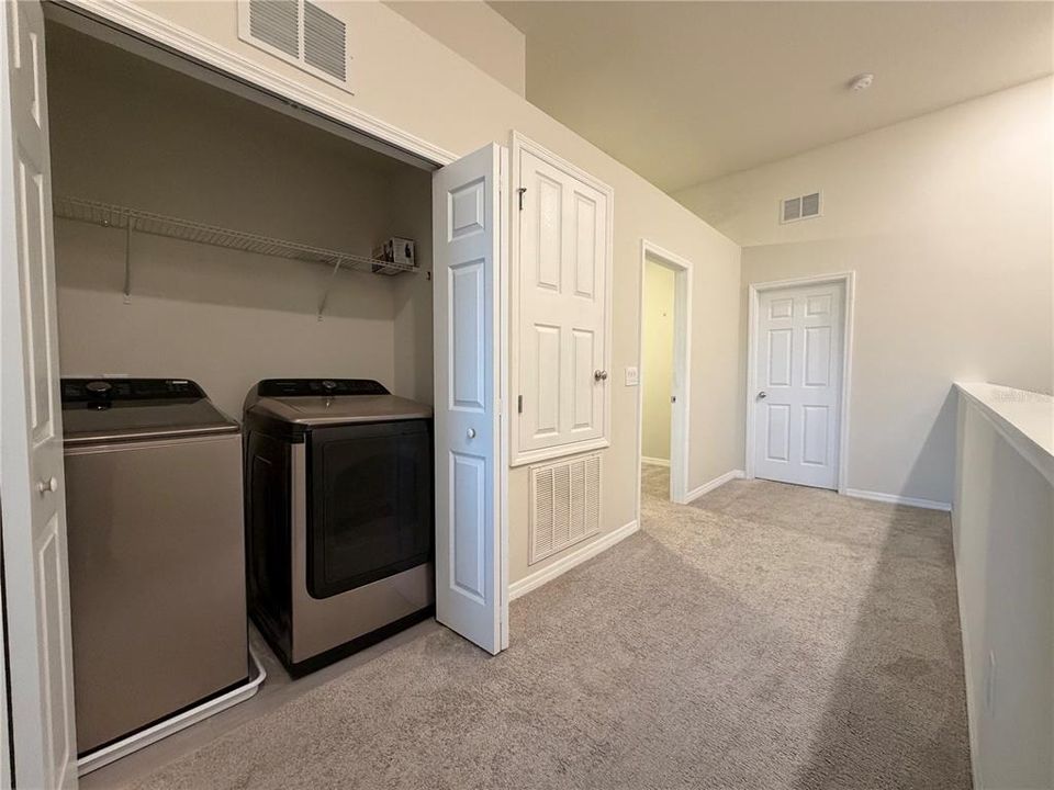 На продажу: $378,000 (2 спален, 2 ванн, 1706 Квадратных фут)