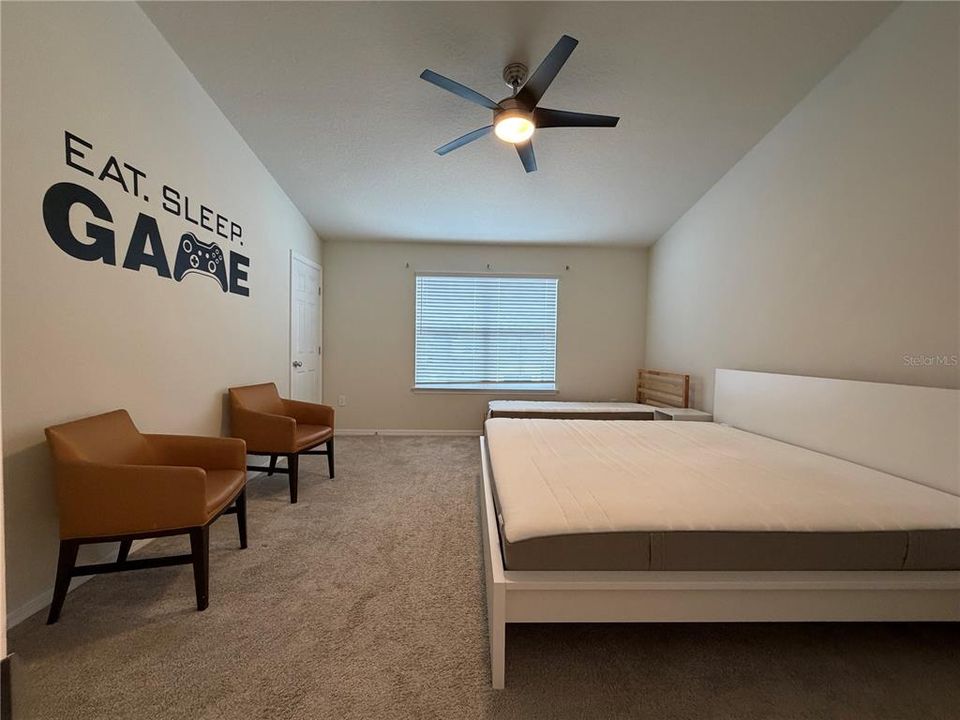 На продажу: $378,000 (2 спален, 2 ванн, 1706 Квадратных фут)