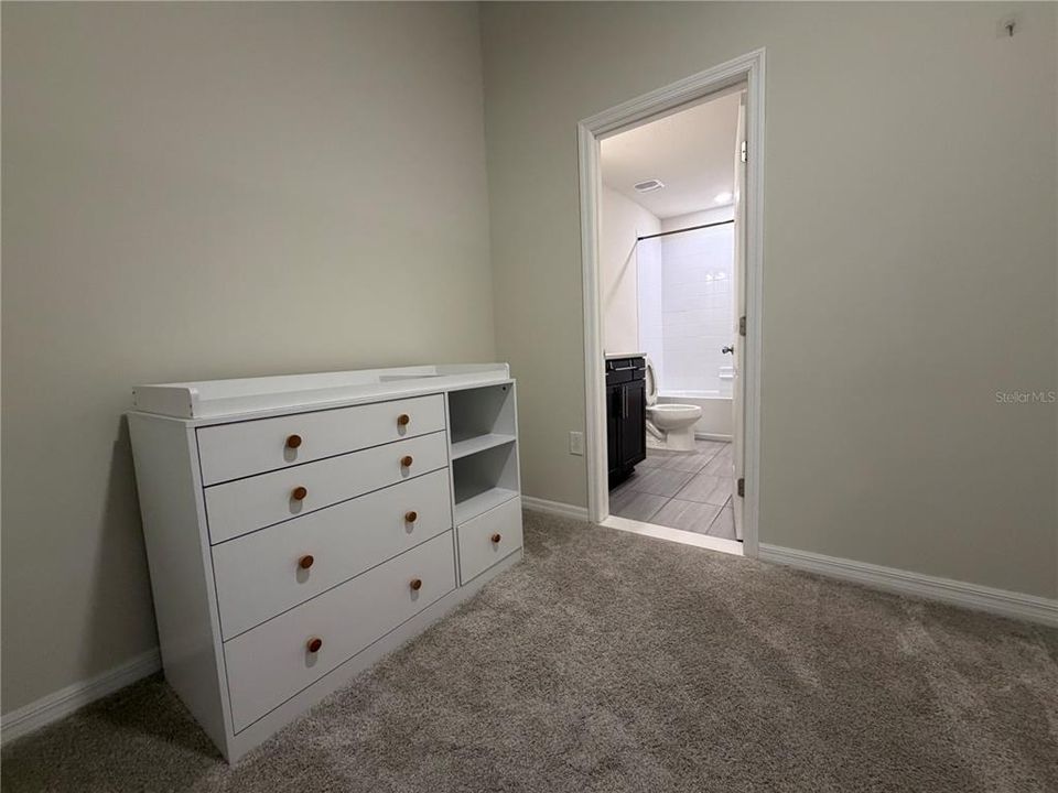 На продажу: $378,000 (2 спален, 2 ванн, 1706 Квадратных фут)