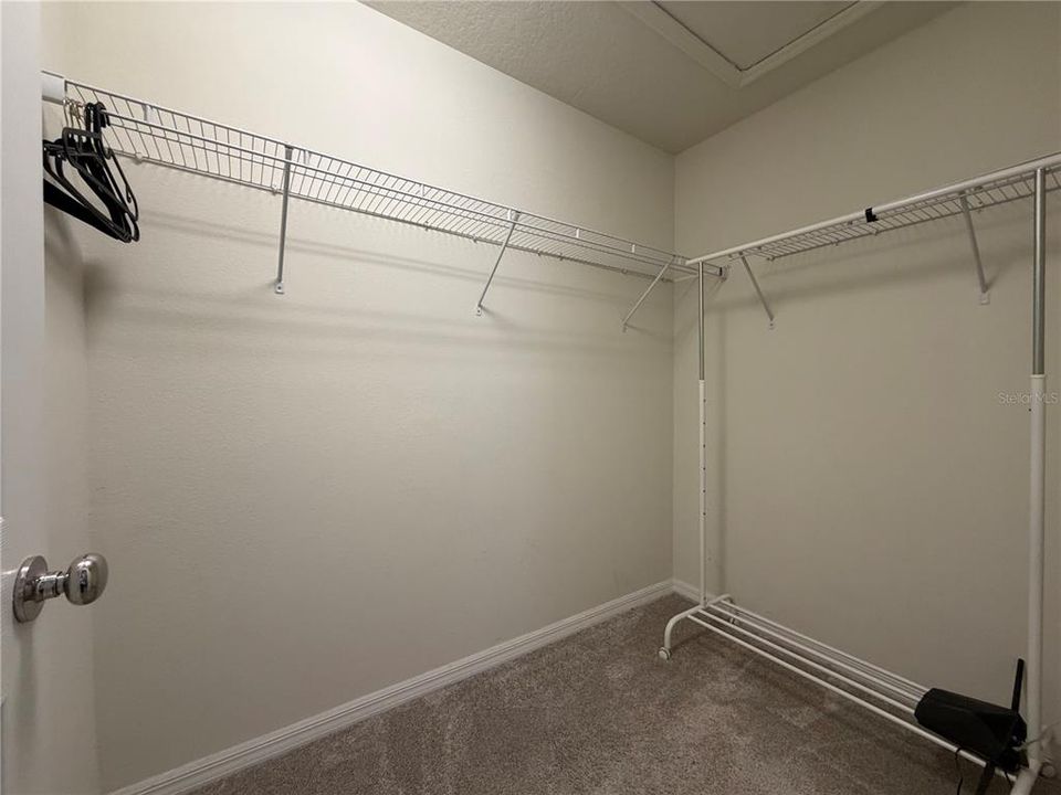 На продажу: $378,000 (2 спален, 2 ванн, 1706 Квадратных фут)