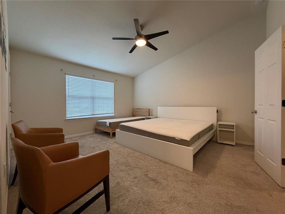 На продажу: $378,000 (2 спален, 2 ванн, 1706 Квадратных фут)