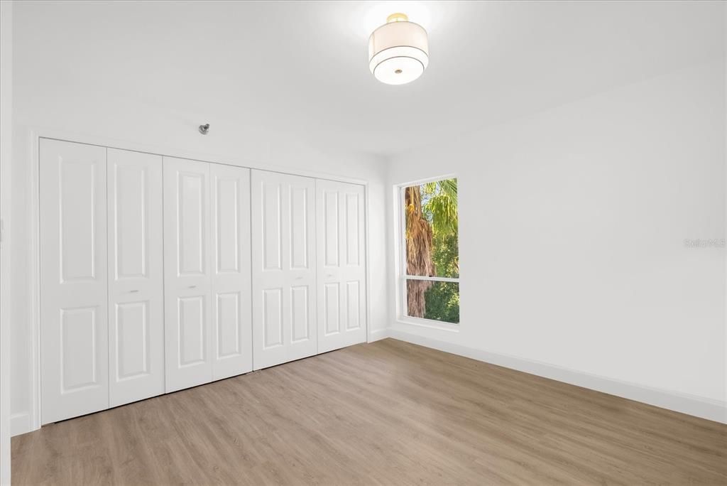 For Sale: $590,000 (2 beds, 2 baths, 1270 Square Feet)