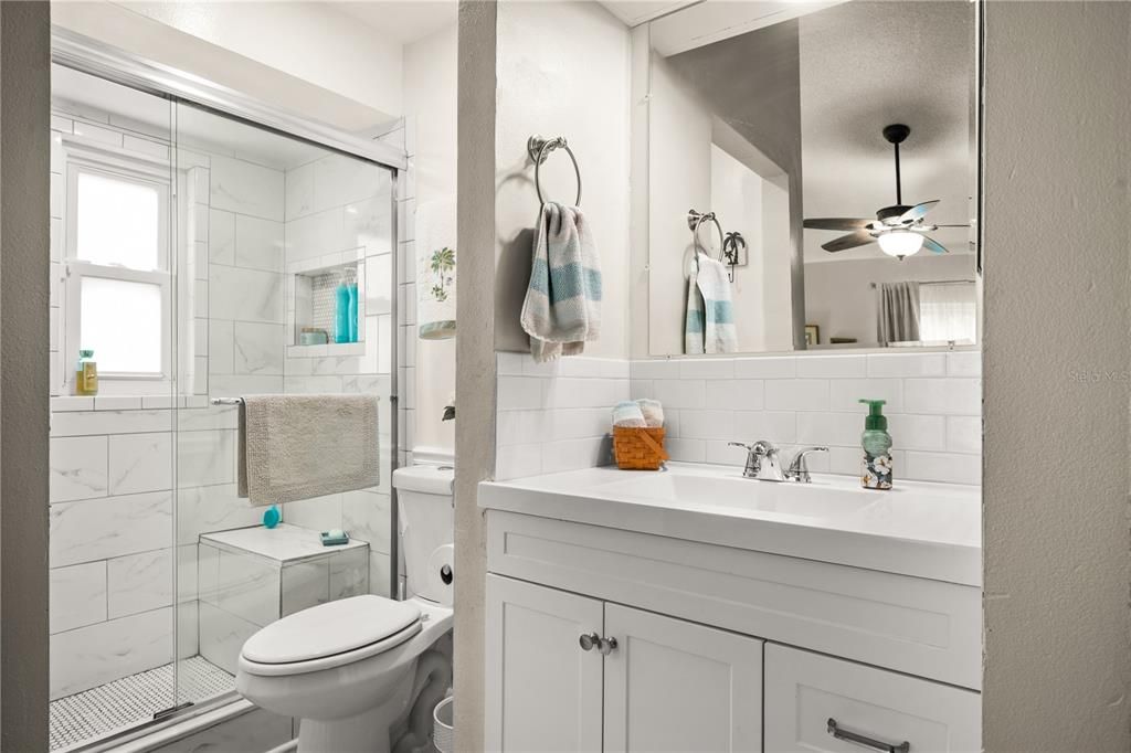 Active With Contract: $399,900 (3 beds, 2 baths, 1164 Square Feet)