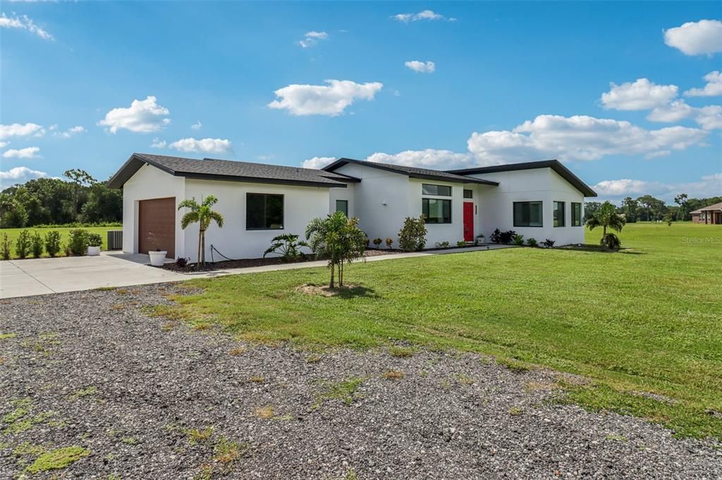 待售: $789,900 (3 贝兹, 2 浴室, 2014 平方英尺)