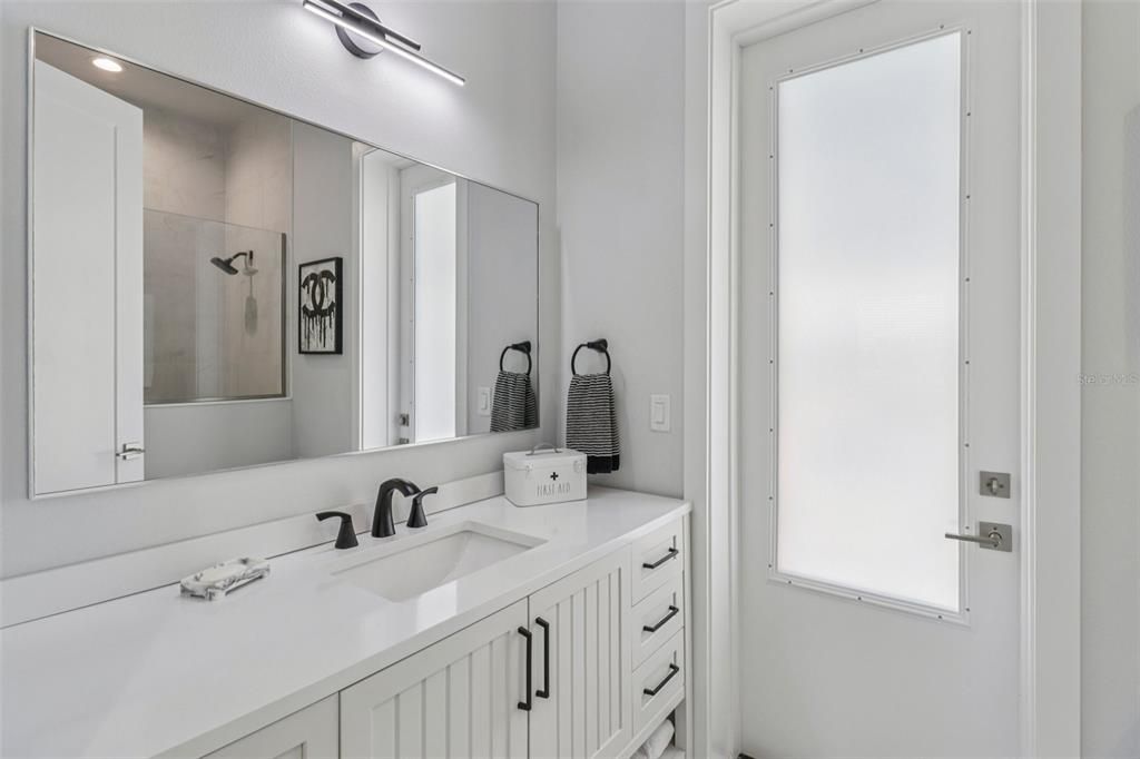 待售: $789,900 (3 贝兹, 2 浴室, 2014 平方英尺)