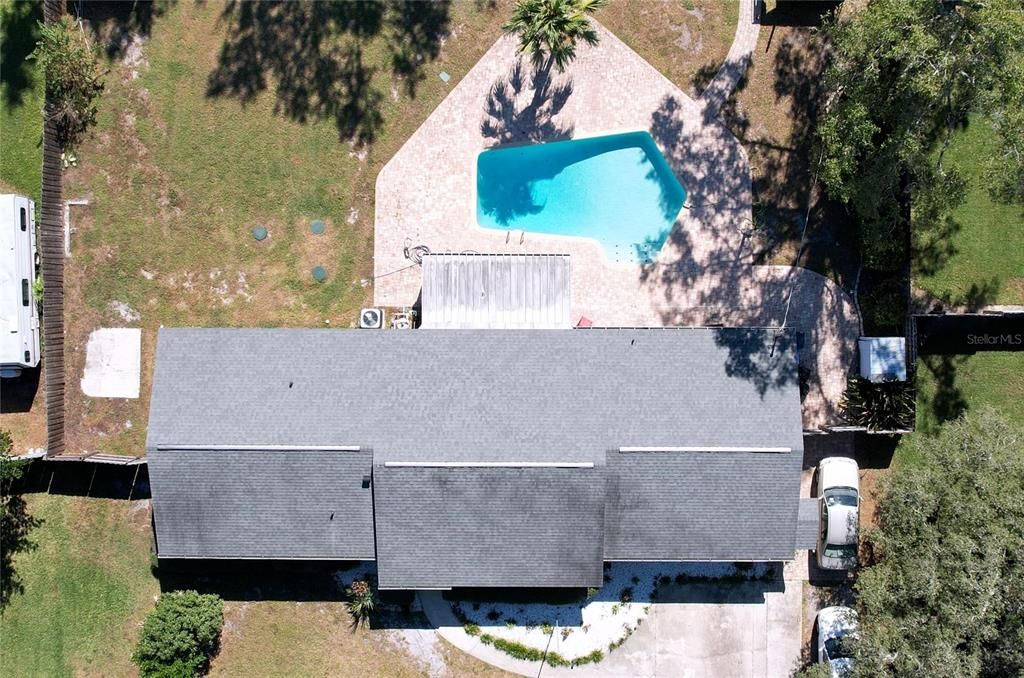 For Sale: $599,000 (5 beds, 3 baths, 2261 Square Feet)