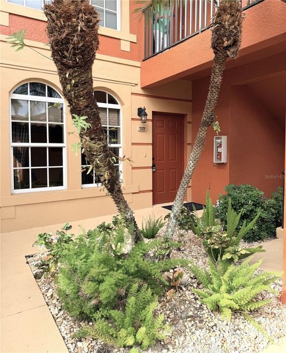 待售: $335,000 (3 贝兹, 2 浴室, 1596 平方英尺)