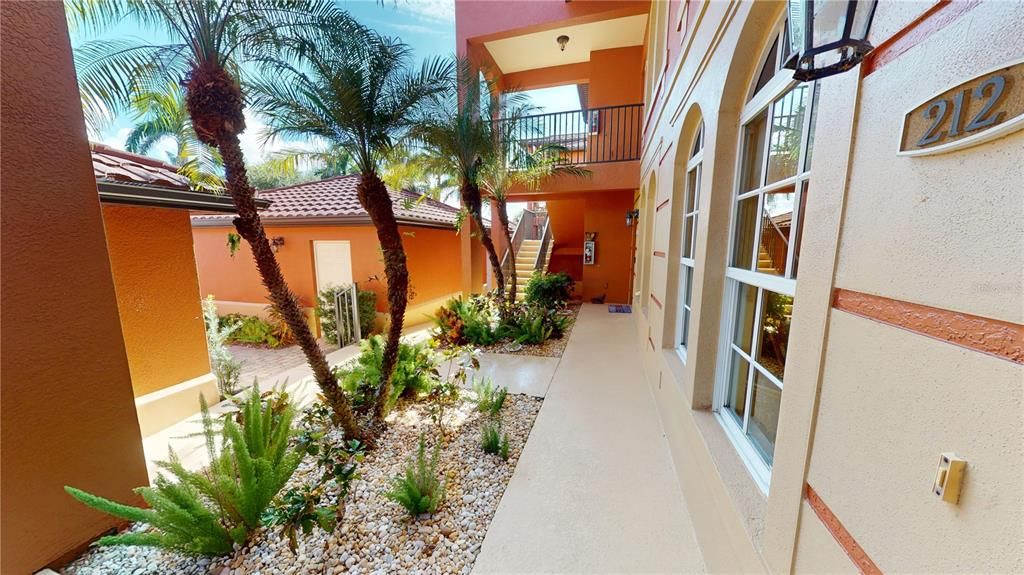 待售: $335,000 (3 贝兹, 2 浴室, 1596 平方英尺)