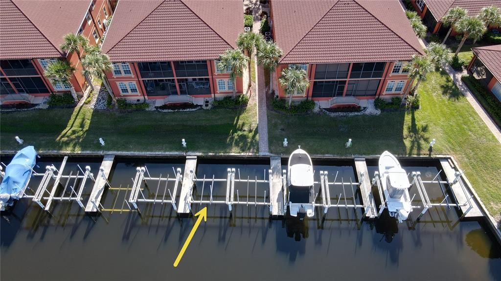 待售: $335,000 (3 贝兹, 2 浴室, 1596 平方英尺)