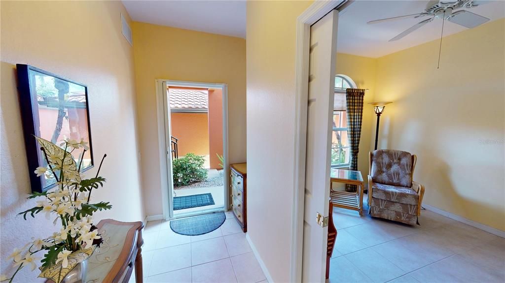 待售: $335,000 (3 贝兹, 2 浴室, 1596 平方英尺)