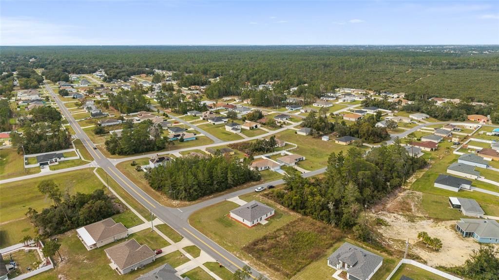 En Venta: $319,900 (4 camas, 2 baños, 2138 Pies cuadrados)