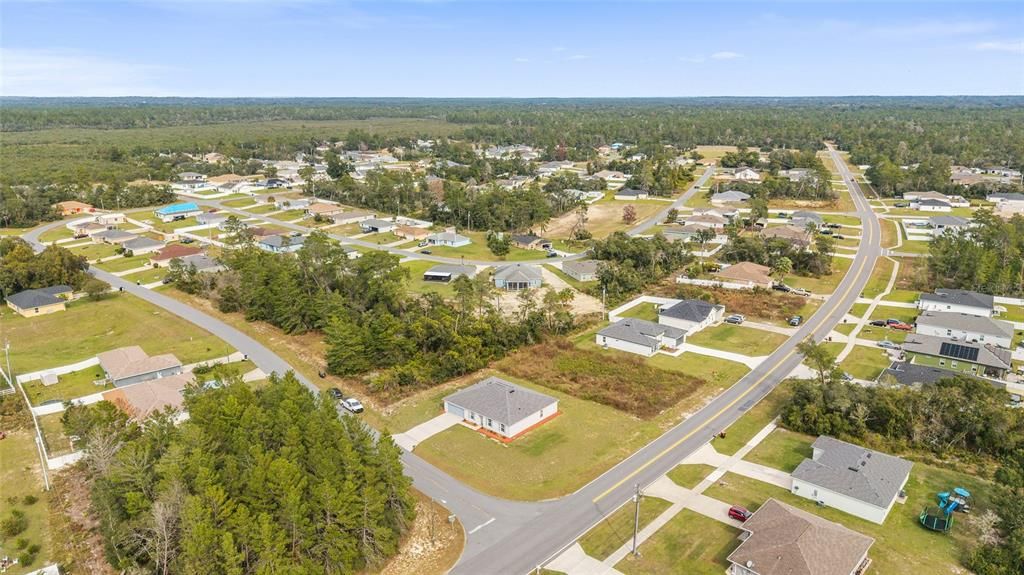 En Venta: $319,900 (4 camas, 2 baños, 2138 Pies cuadrados)