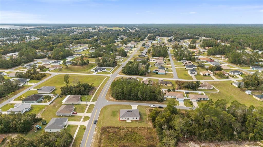 En Venta: $319,900 (4 camas, 2 baños, 2138 Pies cuadrados)