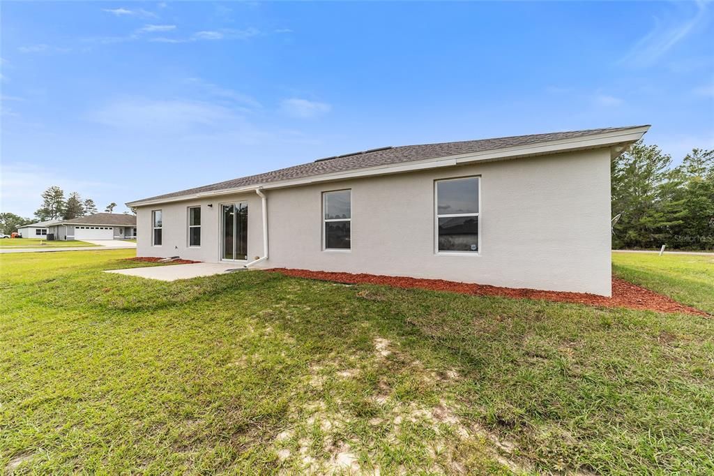 En Venta: $319,900 (4 camas, 2 baños, 2138 Pies cuadrados)