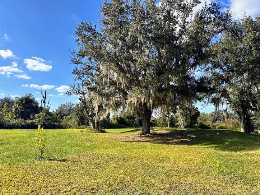 For Sale: $235,000 (3 beds, 2 baths, 1080 Square Feet)