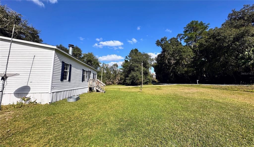 For Sale: $235,000 (3 beds, 2 baths, 1080 Square Feet)