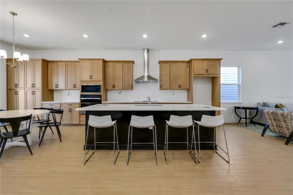 For Sale: $1,102,485 (5 beds, 4 baths, 3827 Square Feet)