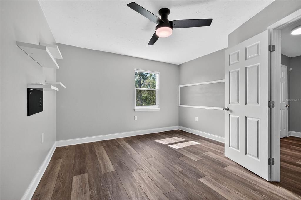 For Sale: $800,000 (3 beds, 2 baths, 1870 Square Feet)