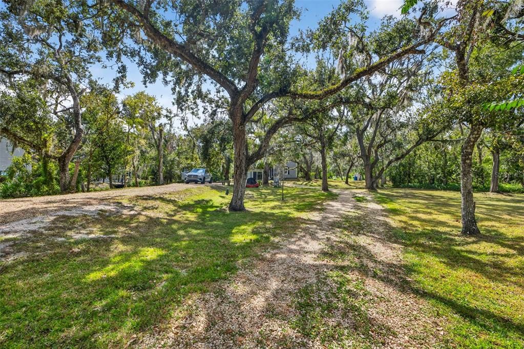 For Sale: $800,000 (3 beds, 2 baths, 1870 Square Feet)