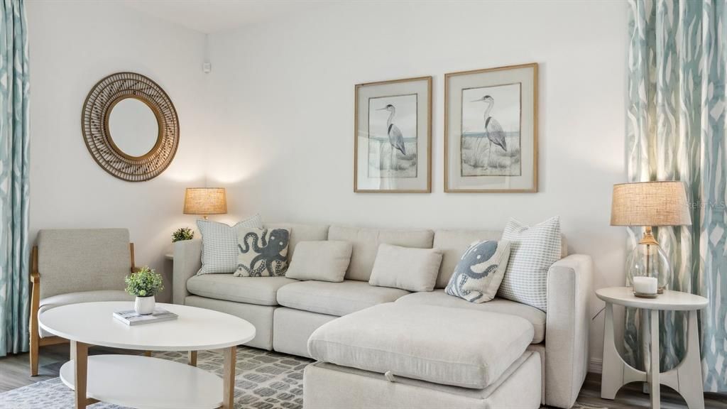 Active With Contract: $339,990 (3 beds, 2 baths, 1560 Square Feet)