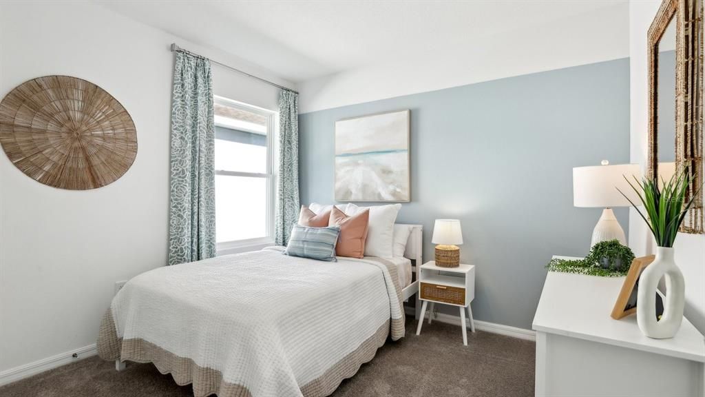 Active With Contract: $339,990 (3 beds, 2 baths, 1560 Square Feet)