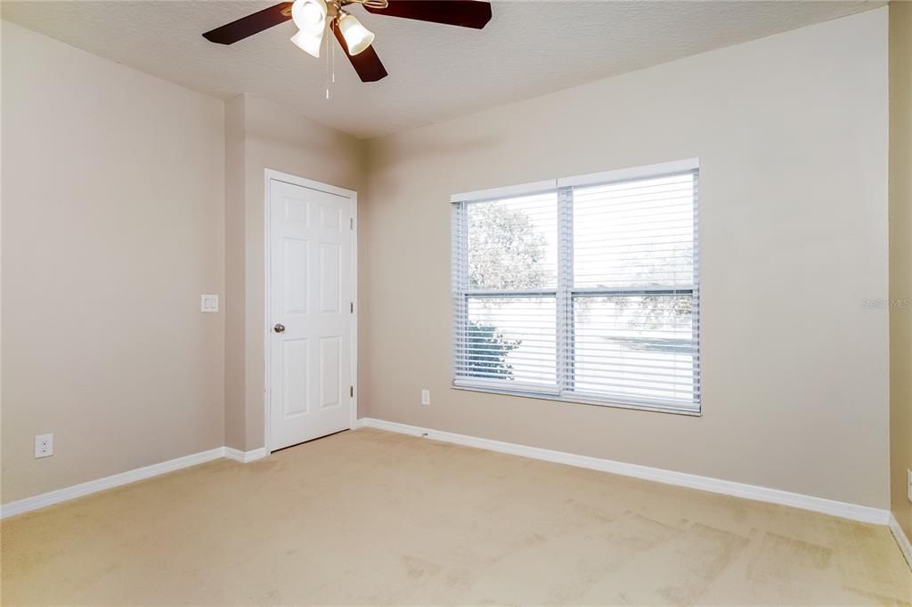 For Rent: $2,345 (3 beds, 2 baths, 1695 Square Feet)