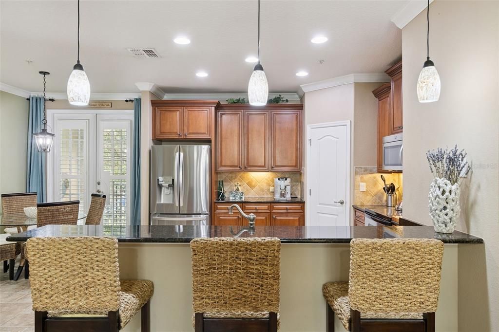 En Venta: $340,000 (3 camas, 2 baños, 1902 Pies cuadrados)