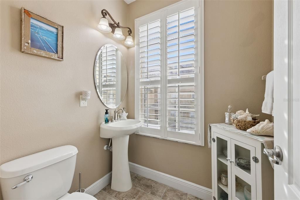 En Venta: $340,000 (3 camas, 2 baños, 1902 Pies cuadrados)