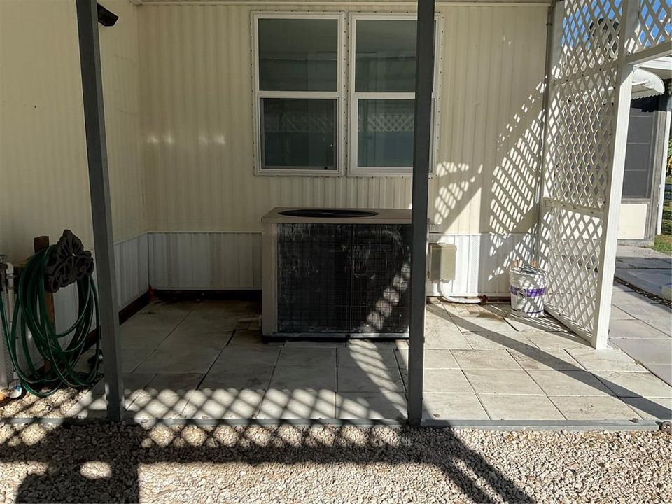 For Sale: $229,500 (3 beds, 2 baths, 1175 Square Feet)