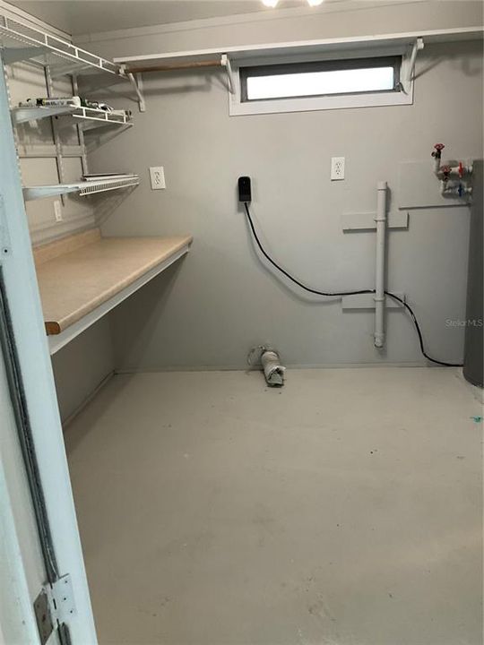 For Sale: $229,500 (3 beds, 2 baths, 1175 Square Feet)