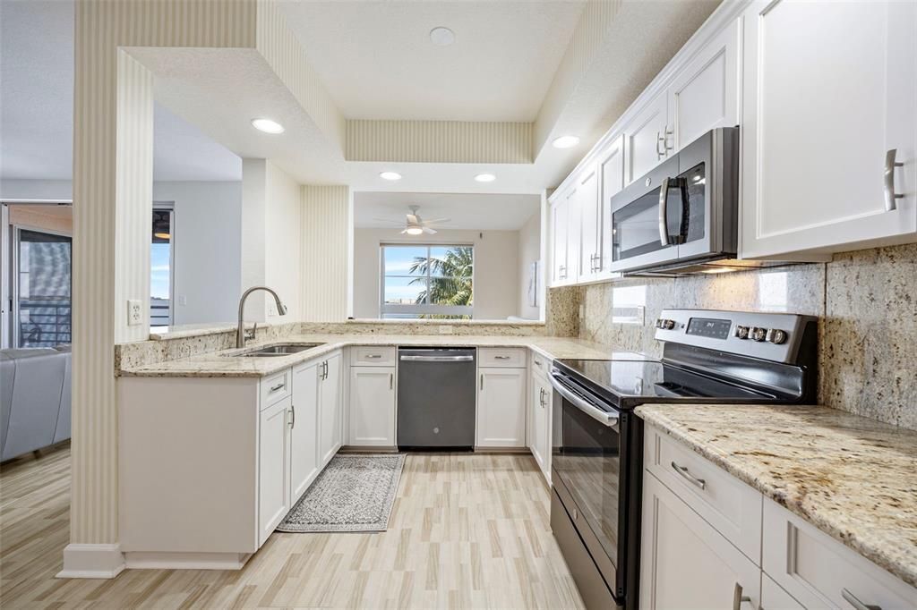 En Venta: $799,900 (2 camas, 2 baños, 1516 Pies cuadrados)