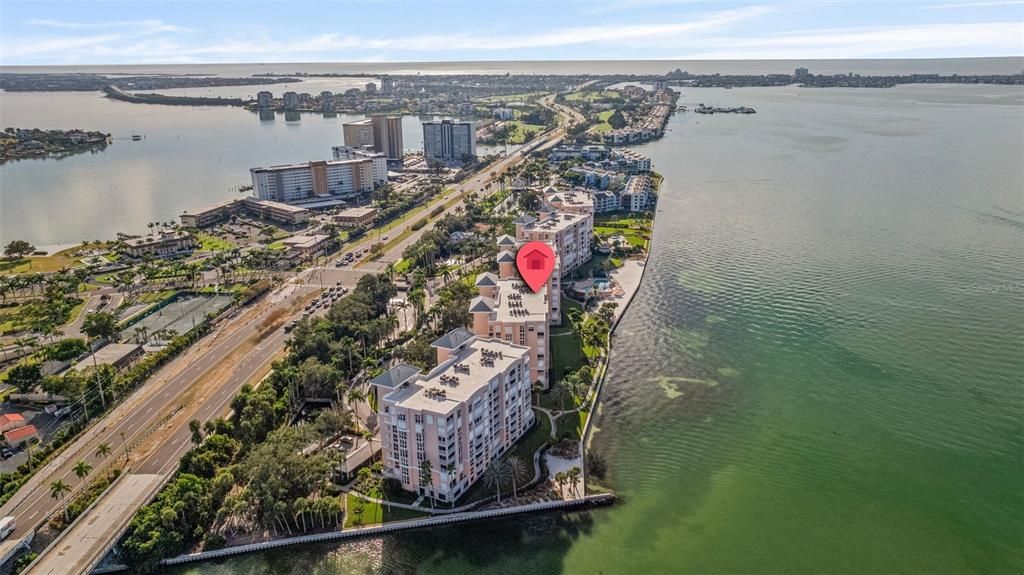 En Venta: $799,900 (2 camas, 2 baños, 1516 Pies cuadrados)