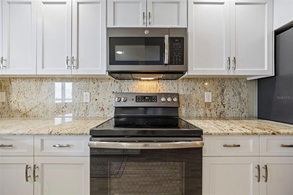 En Venta: $799,900 (2 camas, 2 baños, 1516 Pies cuadrados)