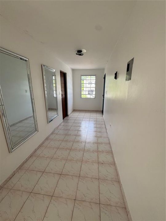 For Sale: $475,000 (4 beds, 2 baths, 2810 Square Feet)