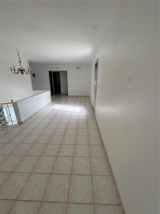 For Sale: $475,000 (4 beds, 2 baths, 2810 Square Feet)