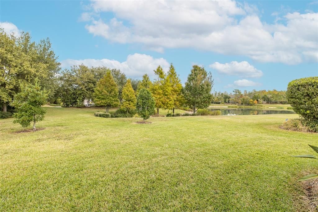 Под контрактом: $459,900 (2 спален, 2 ванн, 1689 Квадратных фут)