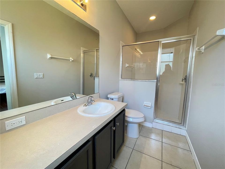 For Rent: $2,700 (4 beds, 3 baths, 2218 Square Feet)