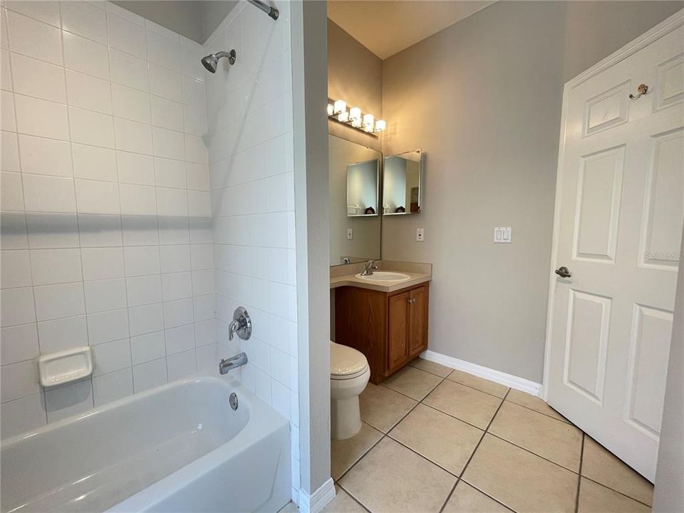 For Rent: $2,700 (4 beds, 3 baths, 2218 Square Feet)