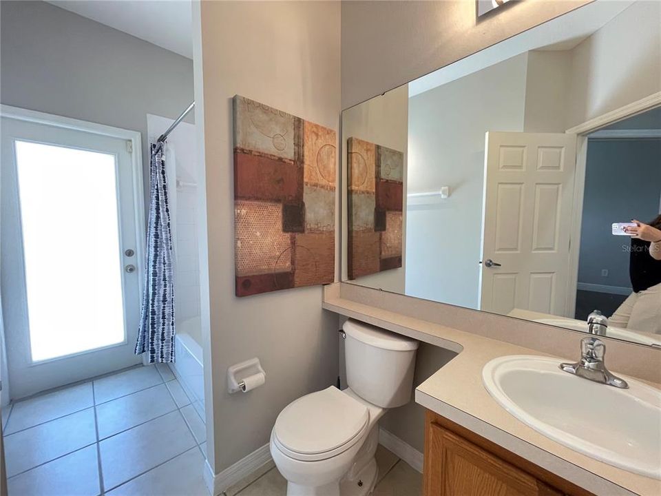 For Rent: $2,700 (4 beds, 3 baths, 2218 Square Feet)