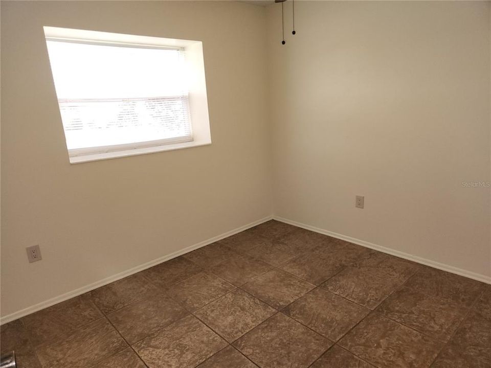 В аренду: $2,200 (3 спален, 2 ванн, 1053 Квадратных фут)