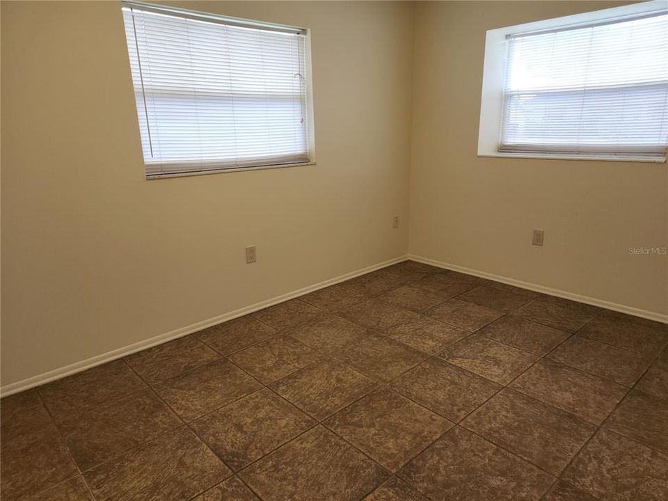 В аренду: $2,200 (3 спален, 2 ванн, 1053 Квадратных фут)