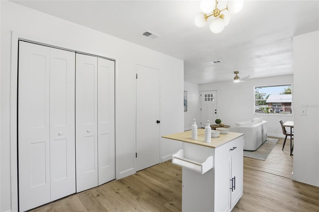 En Venta: $179,900 (2 camas, 1 baños, 832 Pies cuadrados)