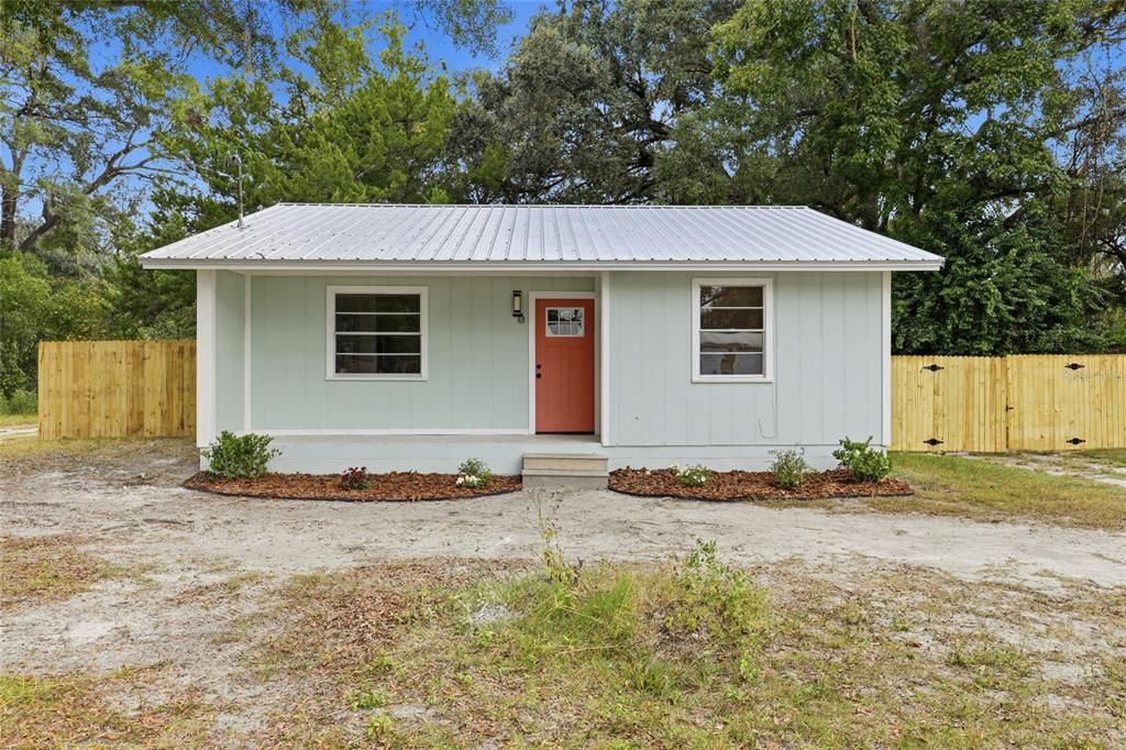 En Venta: $179,900 (2 camas, 1 baños, 832 Pies cuadrados)