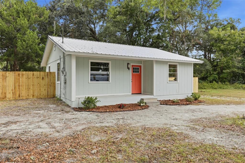 En Venta: $179,900 (2 camas, 1 baños, 832 Pies cuadrados)