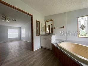 For Rent: $2,100 (3 beds, 2 baths, 1728 Square Feet)