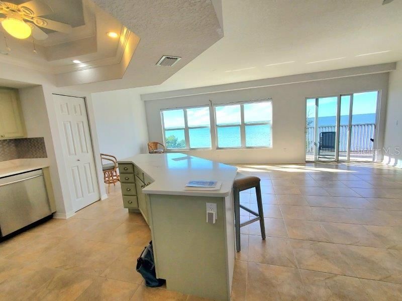 For Rent: $2,600 (2 beds, 2 baths, 1530 Square Feet)