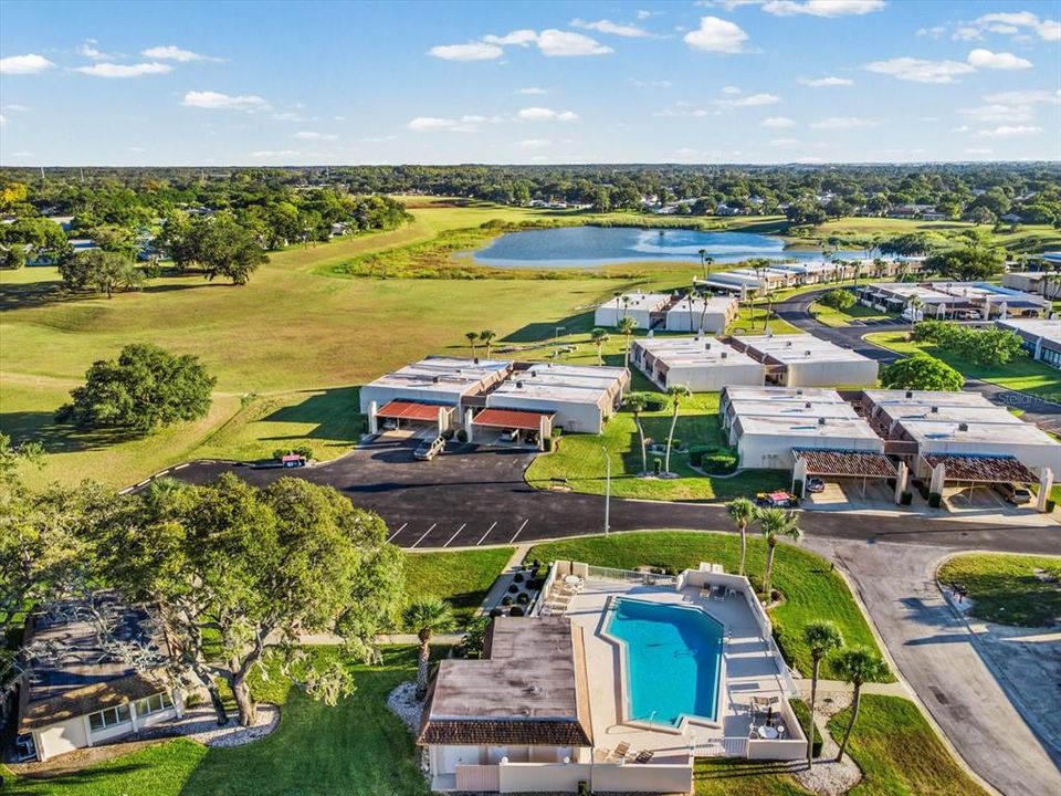 Под контрактом: $139,900 (2 спален, 2 ванн, 1000 Квадратных фут)