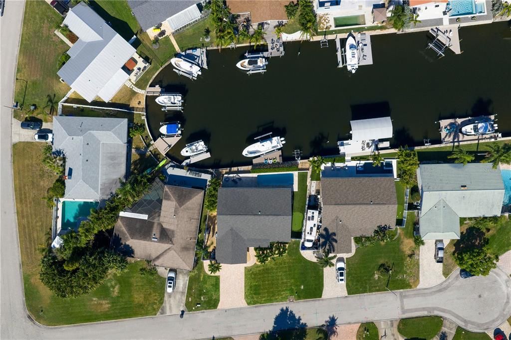 For Sale: $1,180,000 (3 beds, 2 baths, 1773 Square Feet)