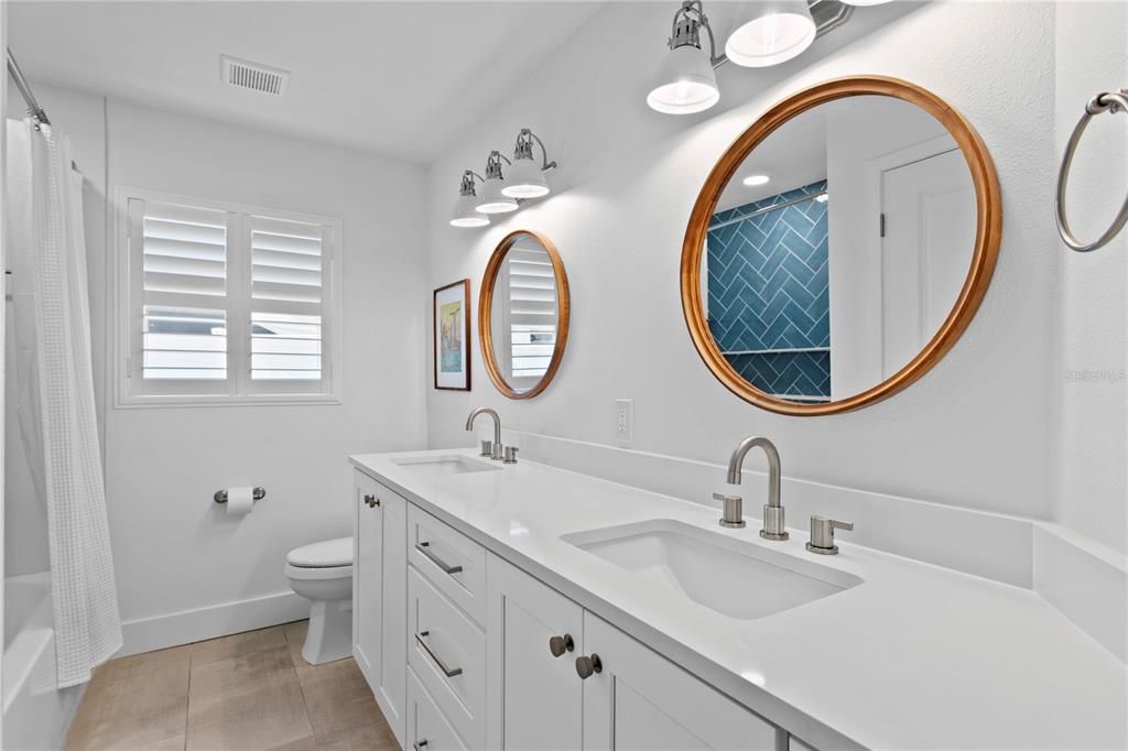 For Sale: $1,180,000 (3 beds, 2 baths, 1773 Square Feet)